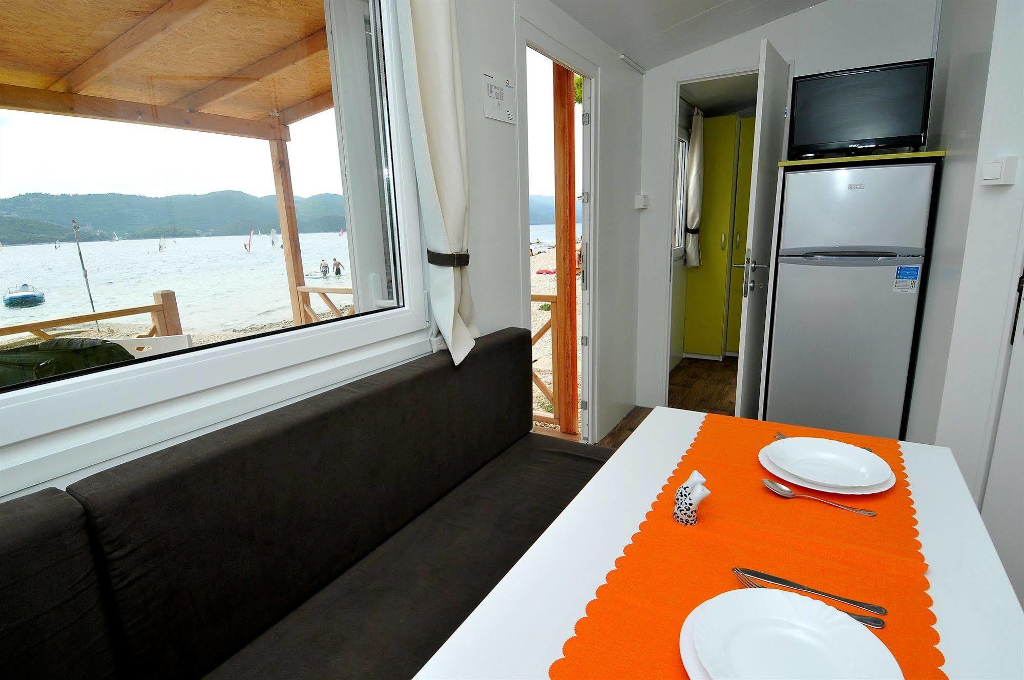 Hotel Camp Perna Kuciste Zewnętrze zdjęcie